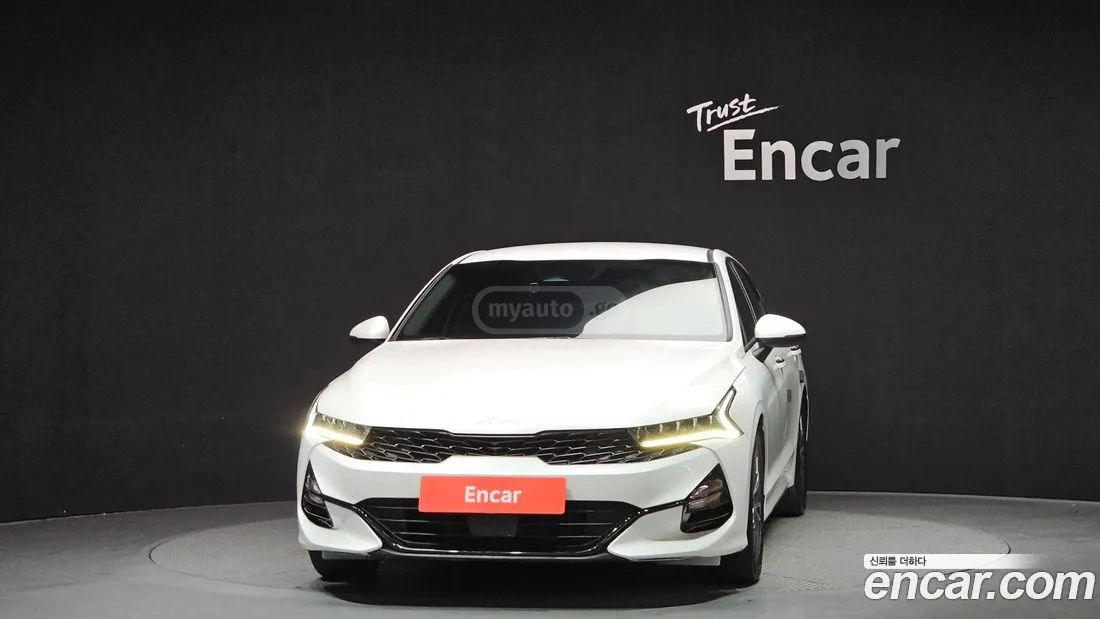 Kia Optima - фото 3