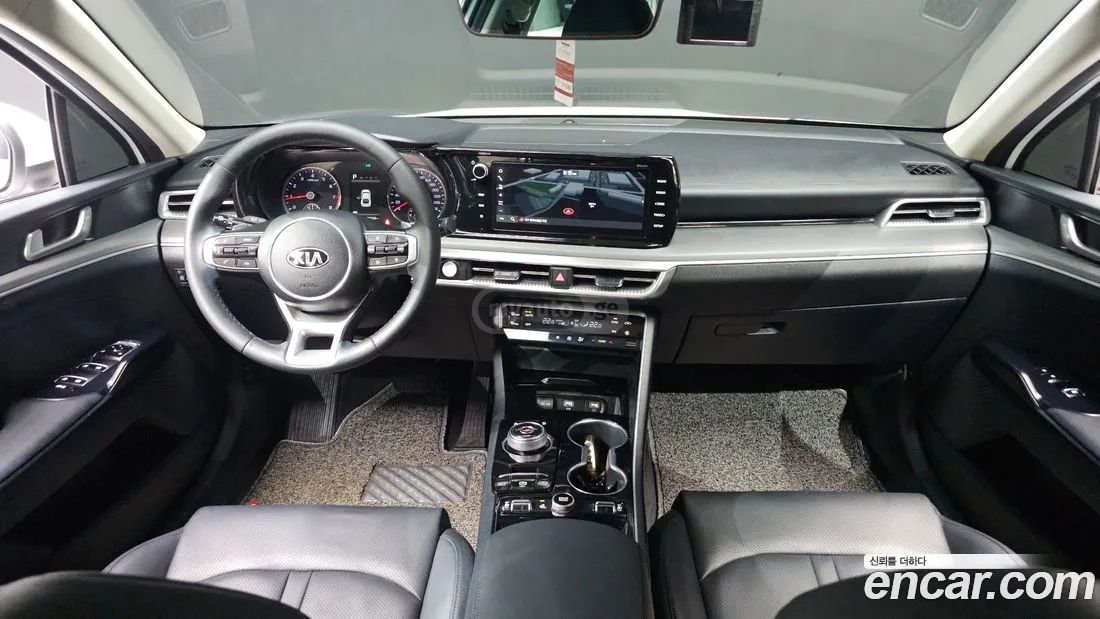 Kia Optima - фото 7