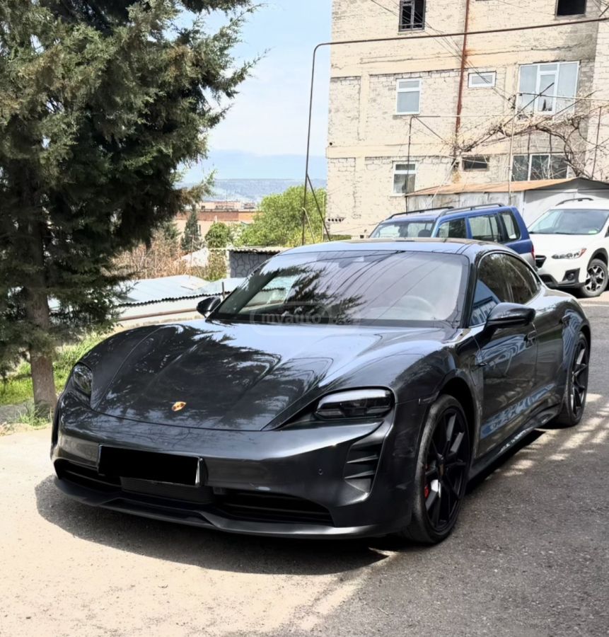 Porsche Taycan 4 S - фото 1