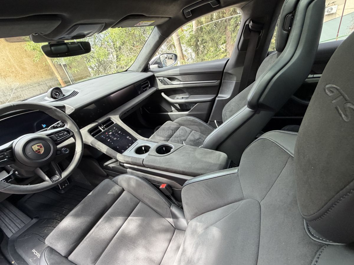 Porsche Taycan 4 S - фото 4