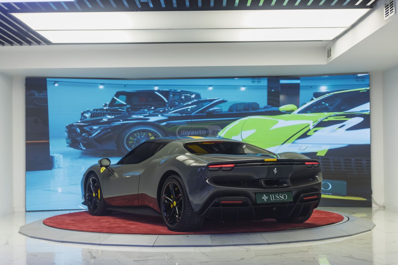 Ferrari 296 GTB 2024 — миниатюра 6