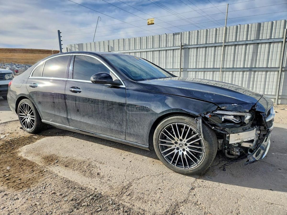 Mercedes-Benz C 300 - фото 4