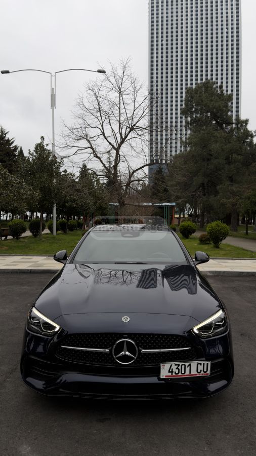 Mercedes-Benz C 300 - фото 1