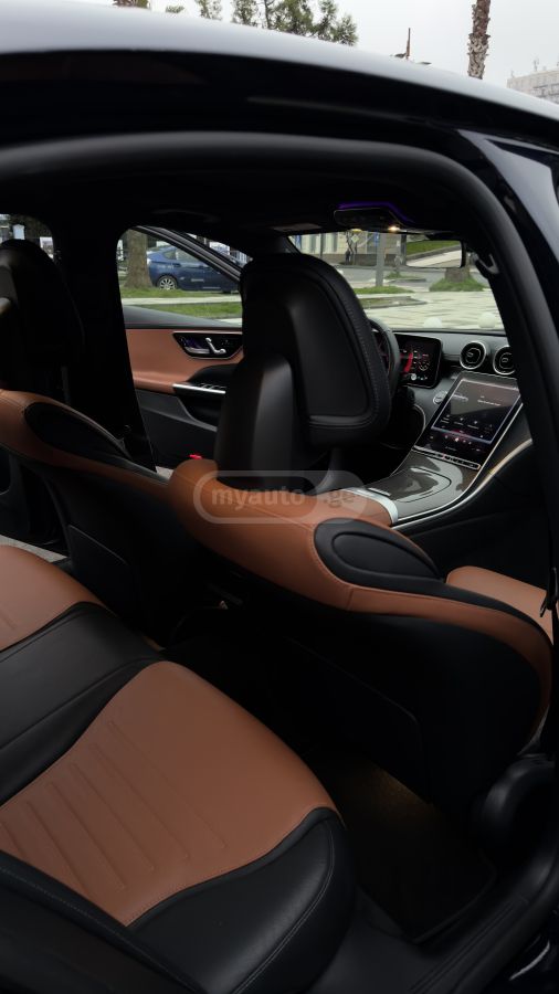 Mercedes-Benz C 300 - фото 10