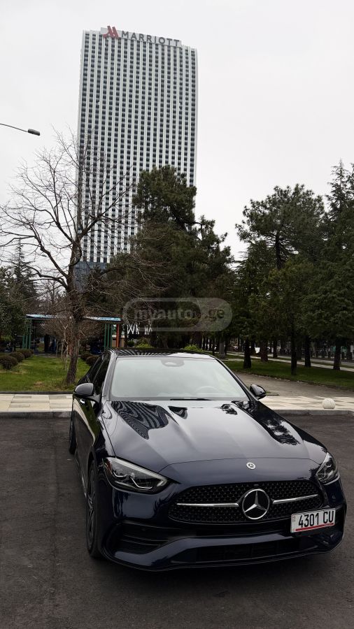 Mercedes-Benz C 300 - фото 3