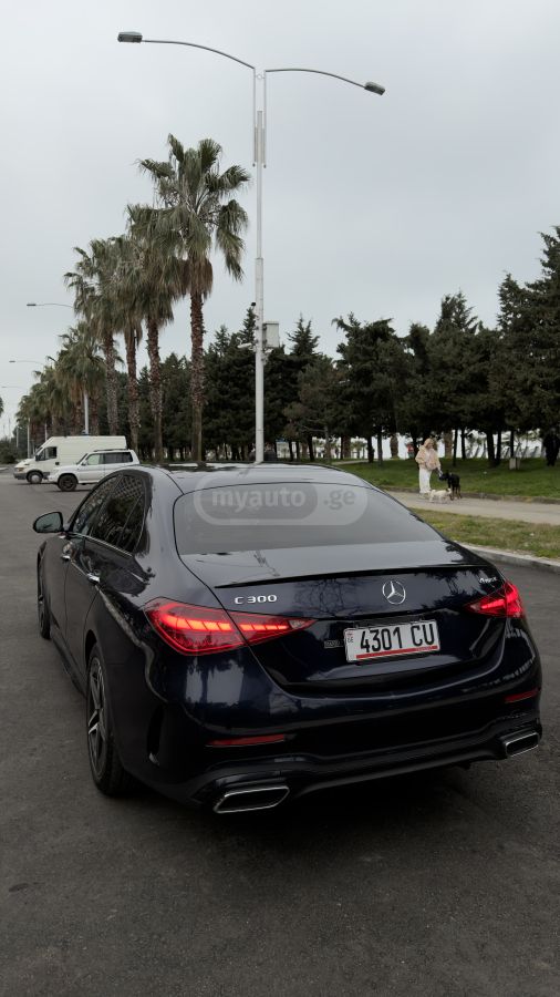 Mercedes-Benz C 300 - фото 4