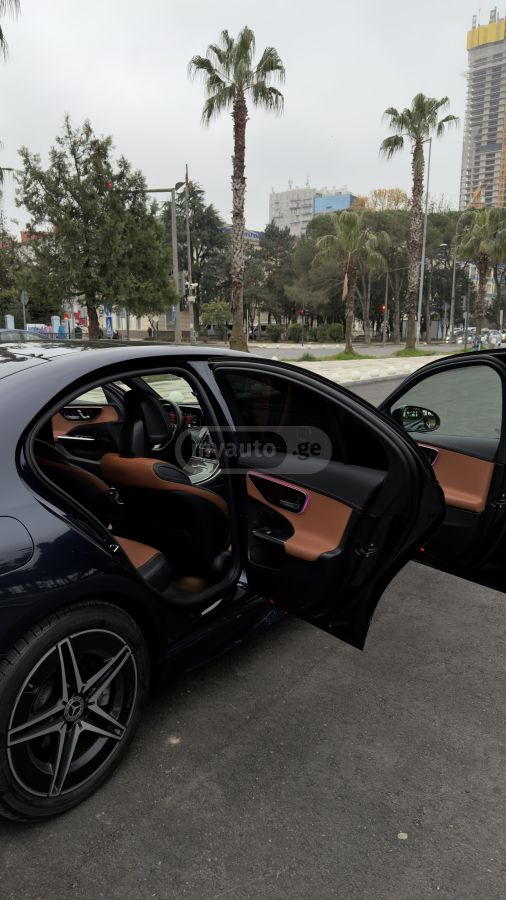Mercedes-Benz C 300 - фото 9