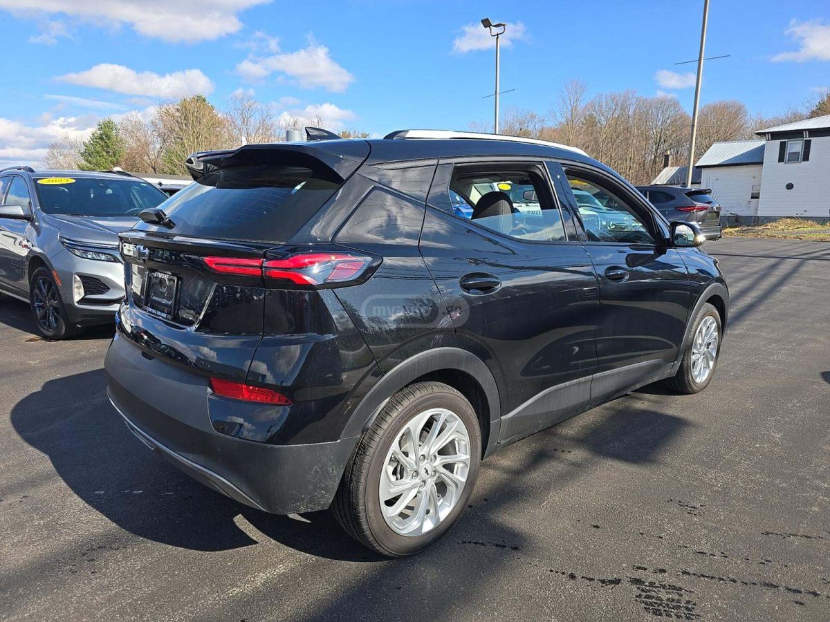 Chevrolet Bolt EUV - фото 4