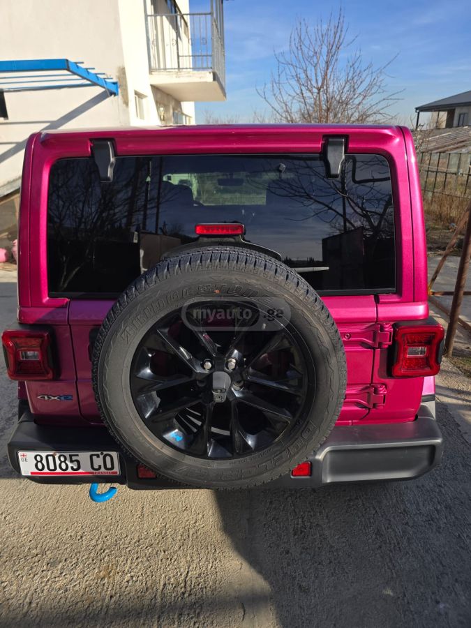 Jeep Wrangler - фото 6