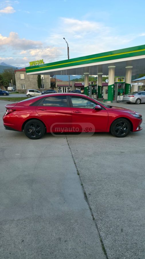 Hyundai Elantra - фото 4