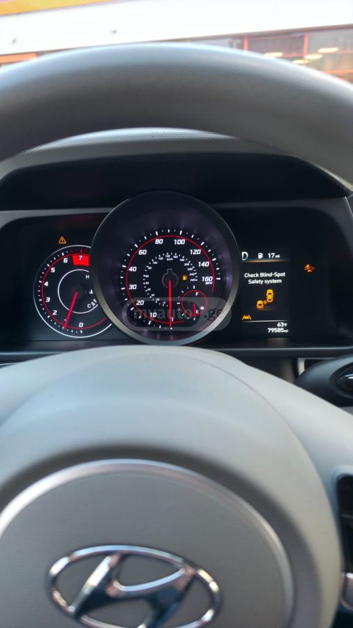 Hyundai Elantra - фото 9