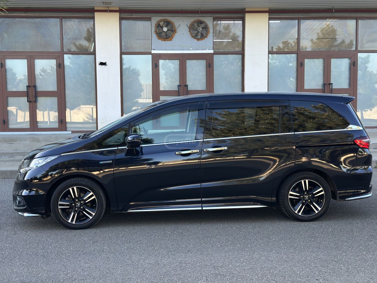 Honda Odyssey - фото 4