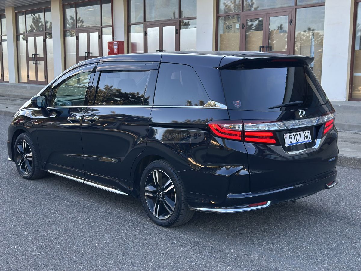 Honda Odyssey - фото 6