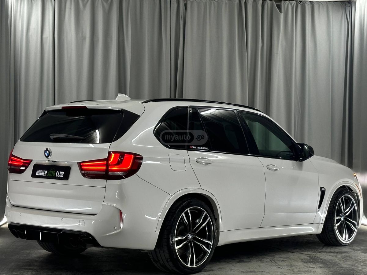 BMW X5 - фото 2