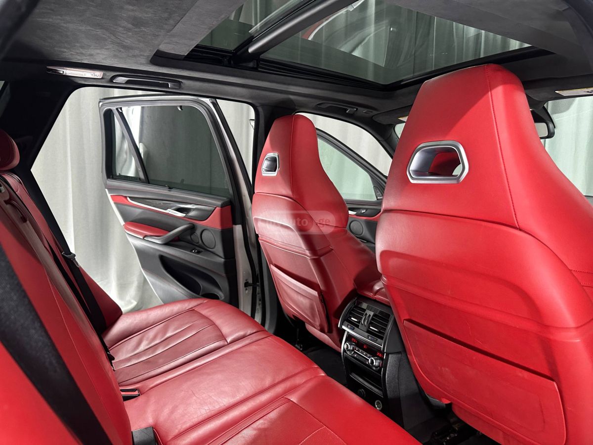 BMW X5 - фото 9