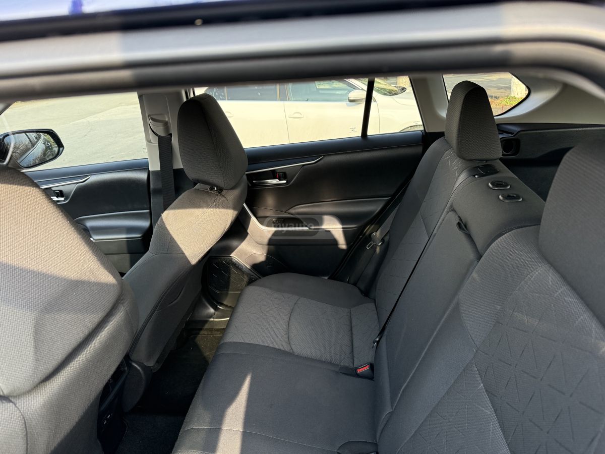 Toyota XLE Premium 4dr All Wheel Driv — миниатюра 10