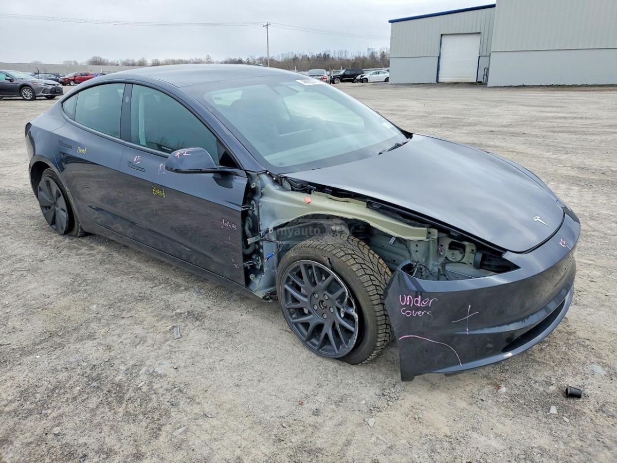 Tesla Model 3 2025 — миниатюра 4