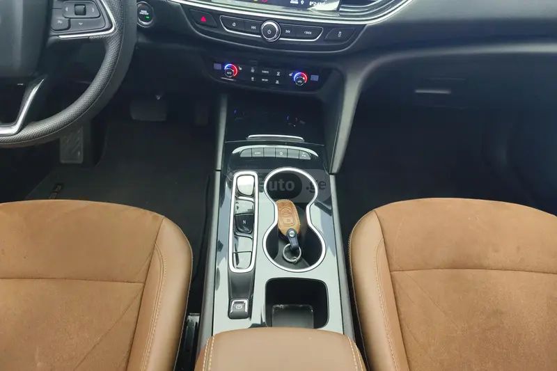 Buick Regal 2022 — миниатюра 11