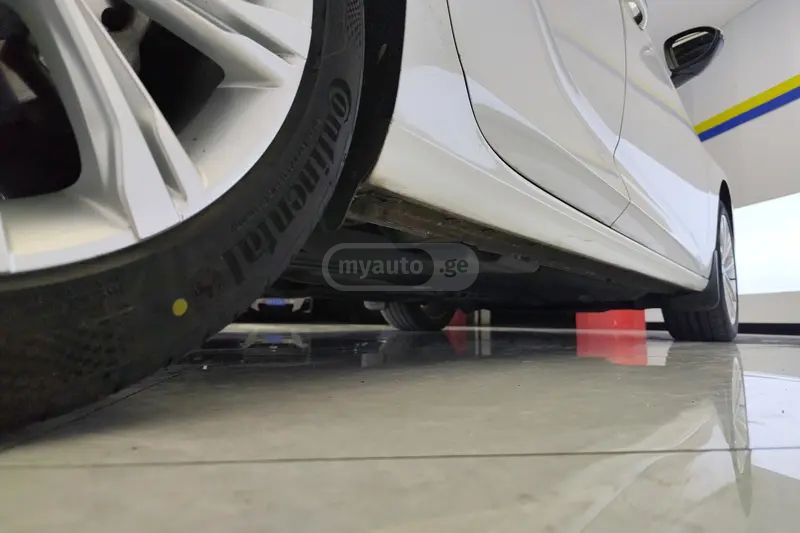 Buick Regal 2022 — миниатюра 9