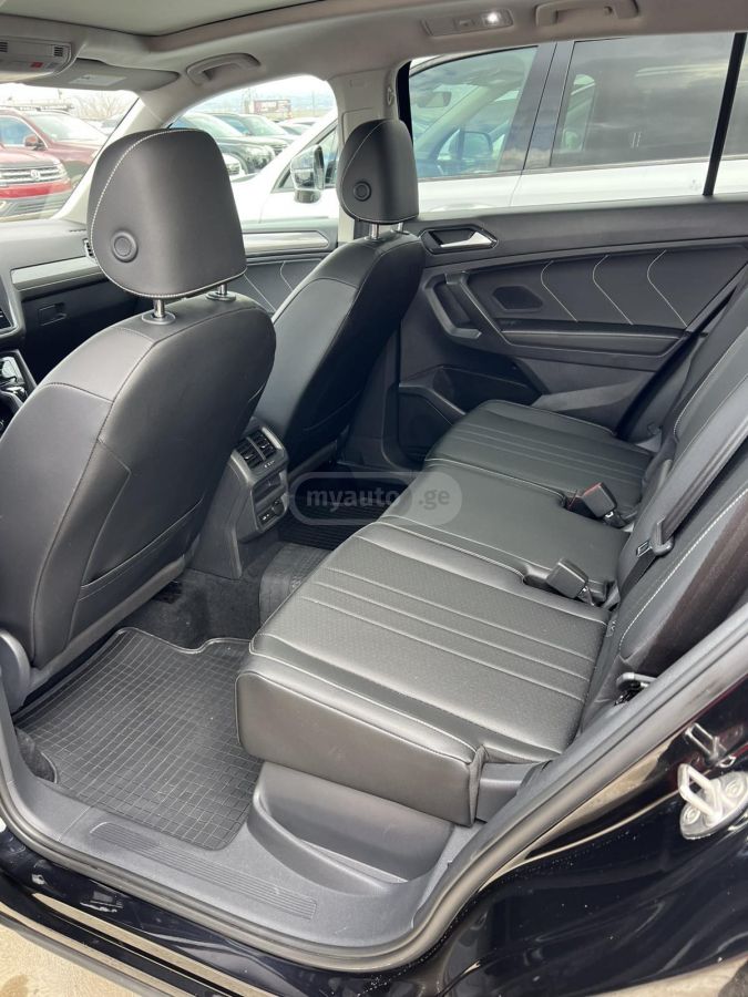 Volkswagen Tiguan - фото 7