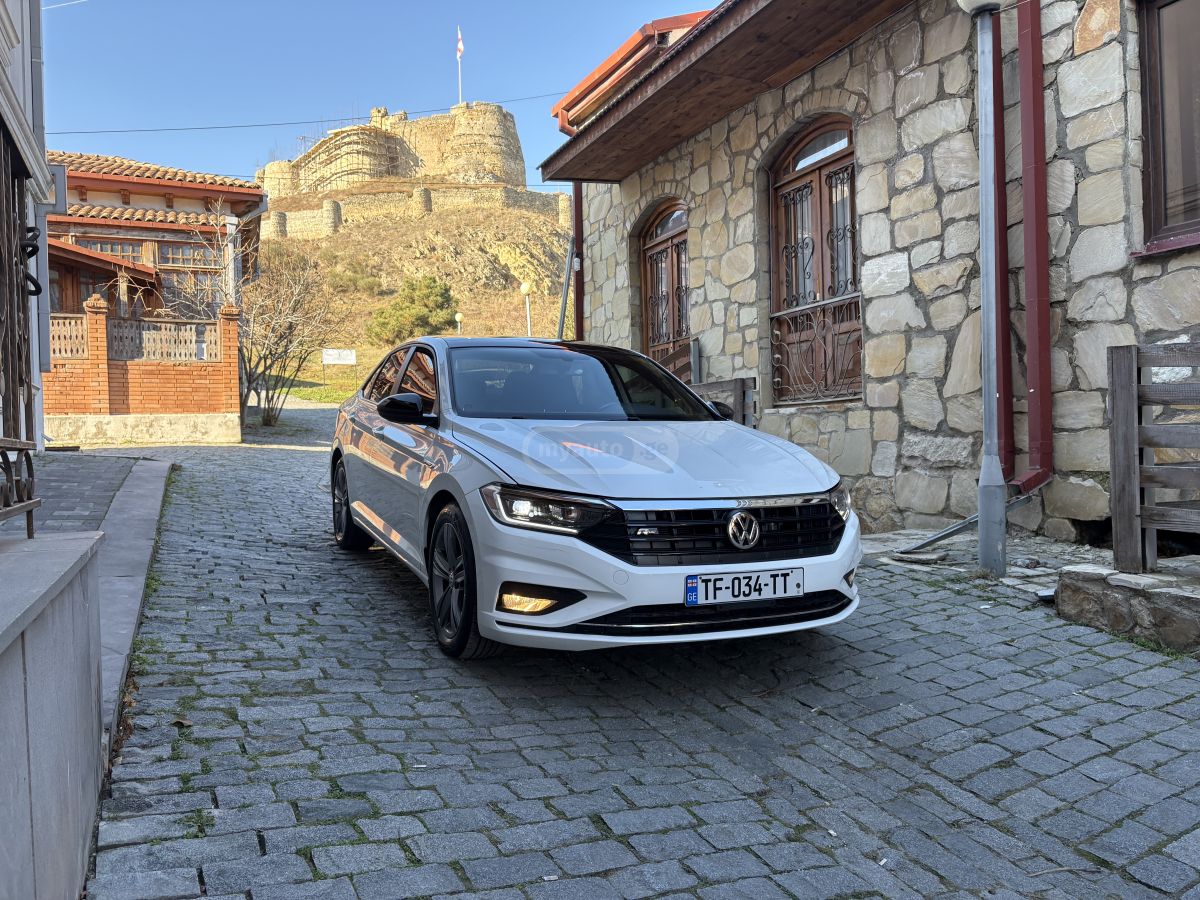 Volkswagen Jetta - фото 9