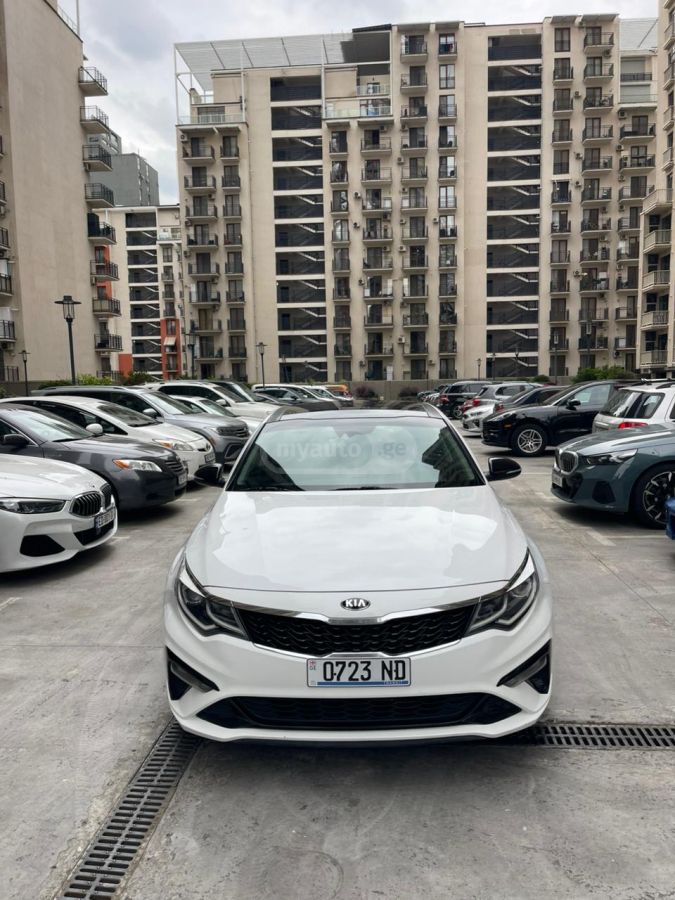 Kia Optima - фото 3