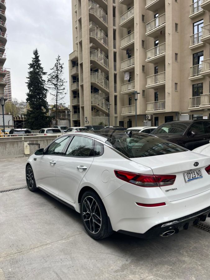 Kia Optima - фото 4