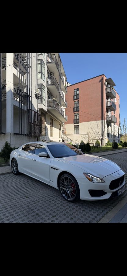 Maserati Quattroporte - фото 2