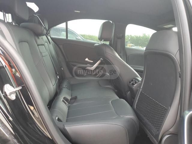 Mercedes-Benz A 220 2022 — миниатюра 6