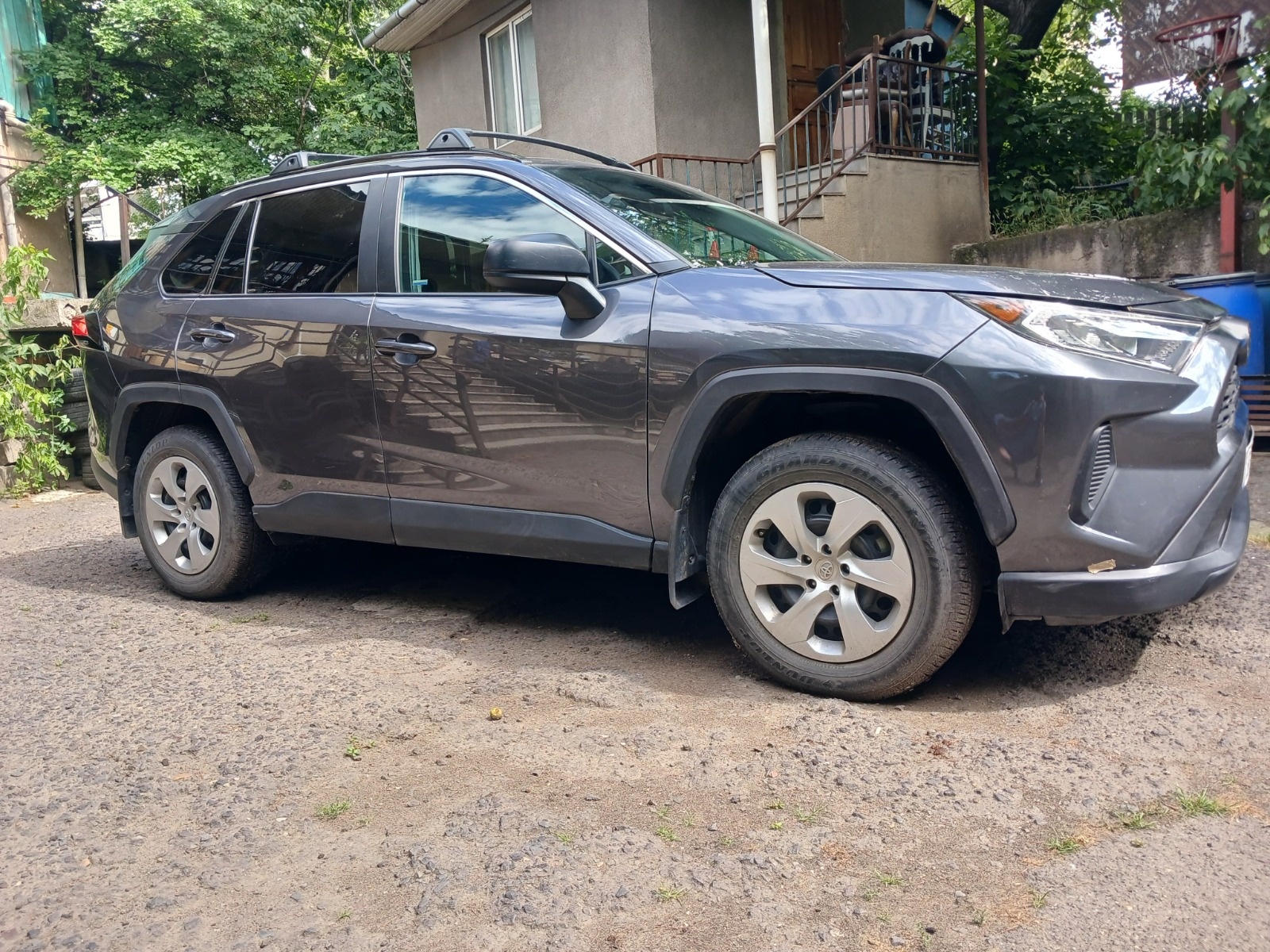 Toyota RAV 4 - фото 3