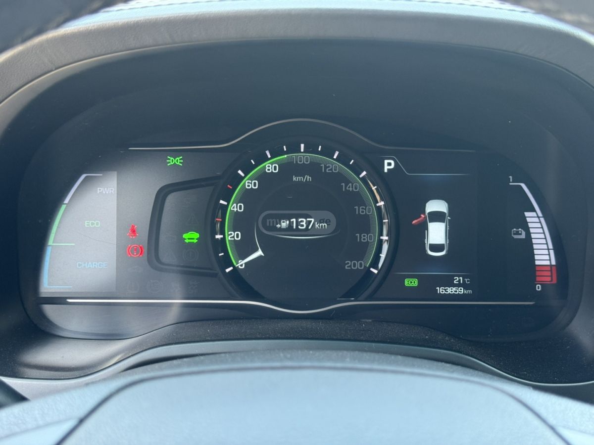 Hyundai Ioniq - фото 5
