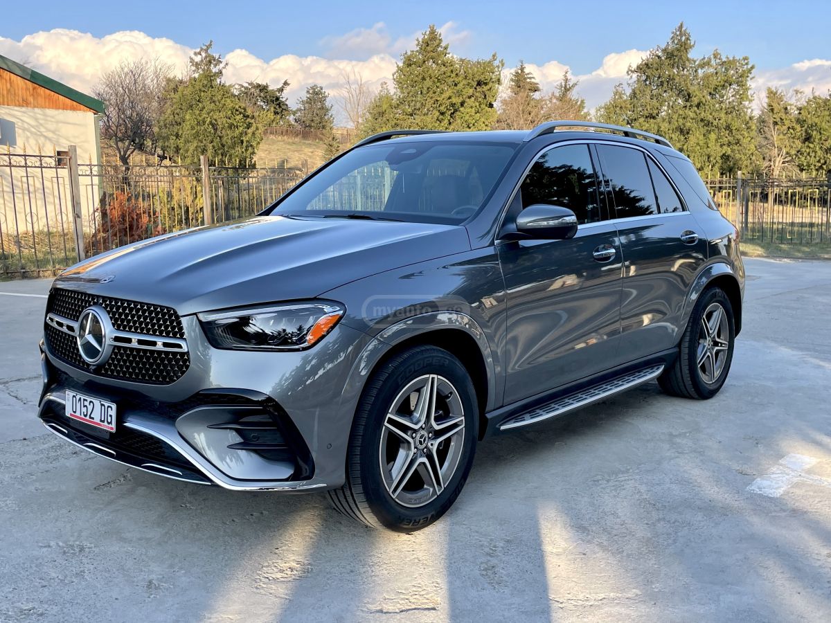 Mercedes-Benz /// AMG Line — миниатюра 1