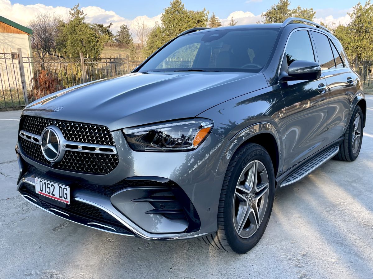 Mercedes-Benz /// AMG Line — миниатюра 3