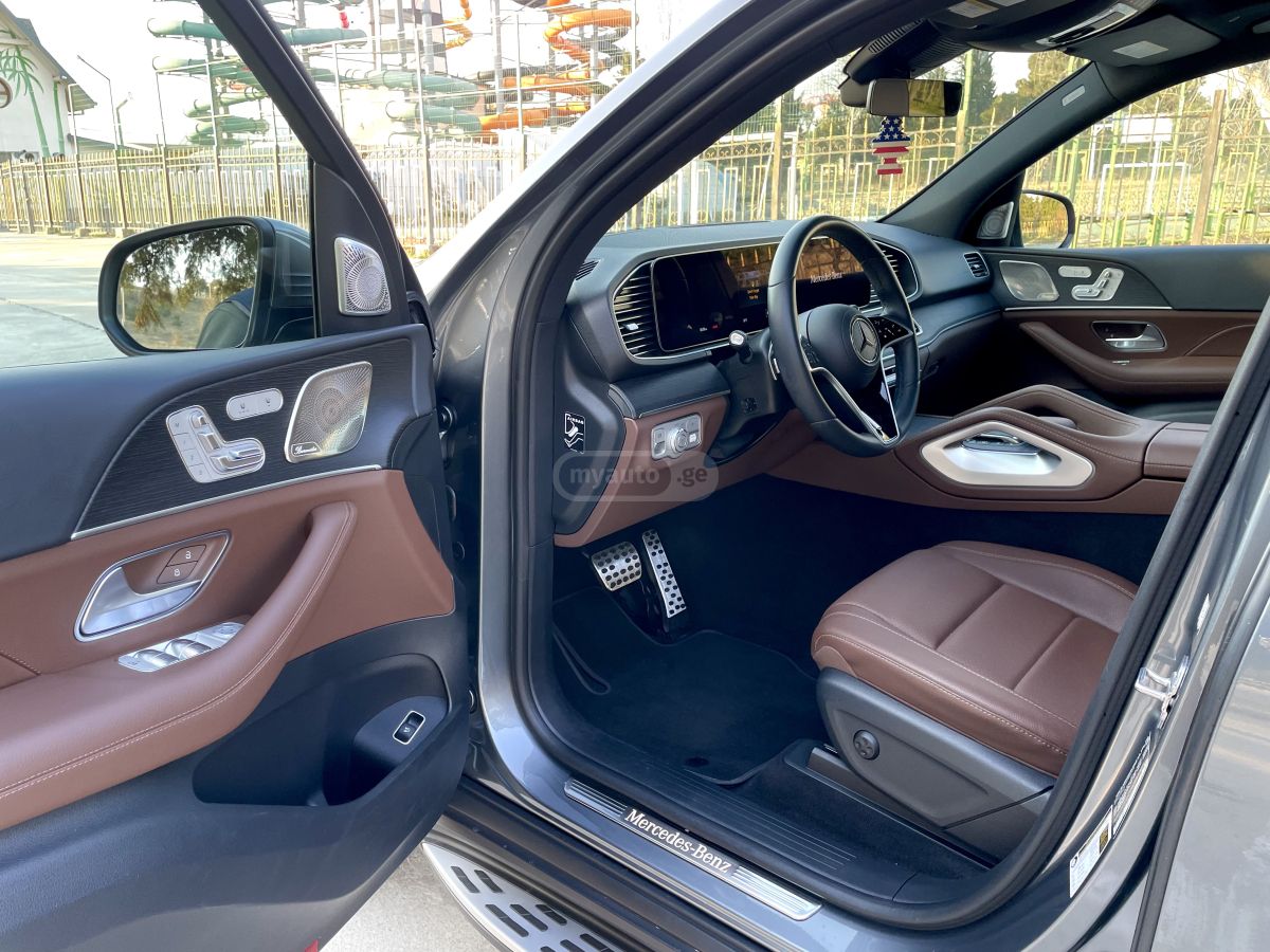 Mercedes-Benz /// AMG Line — миниатюра 8