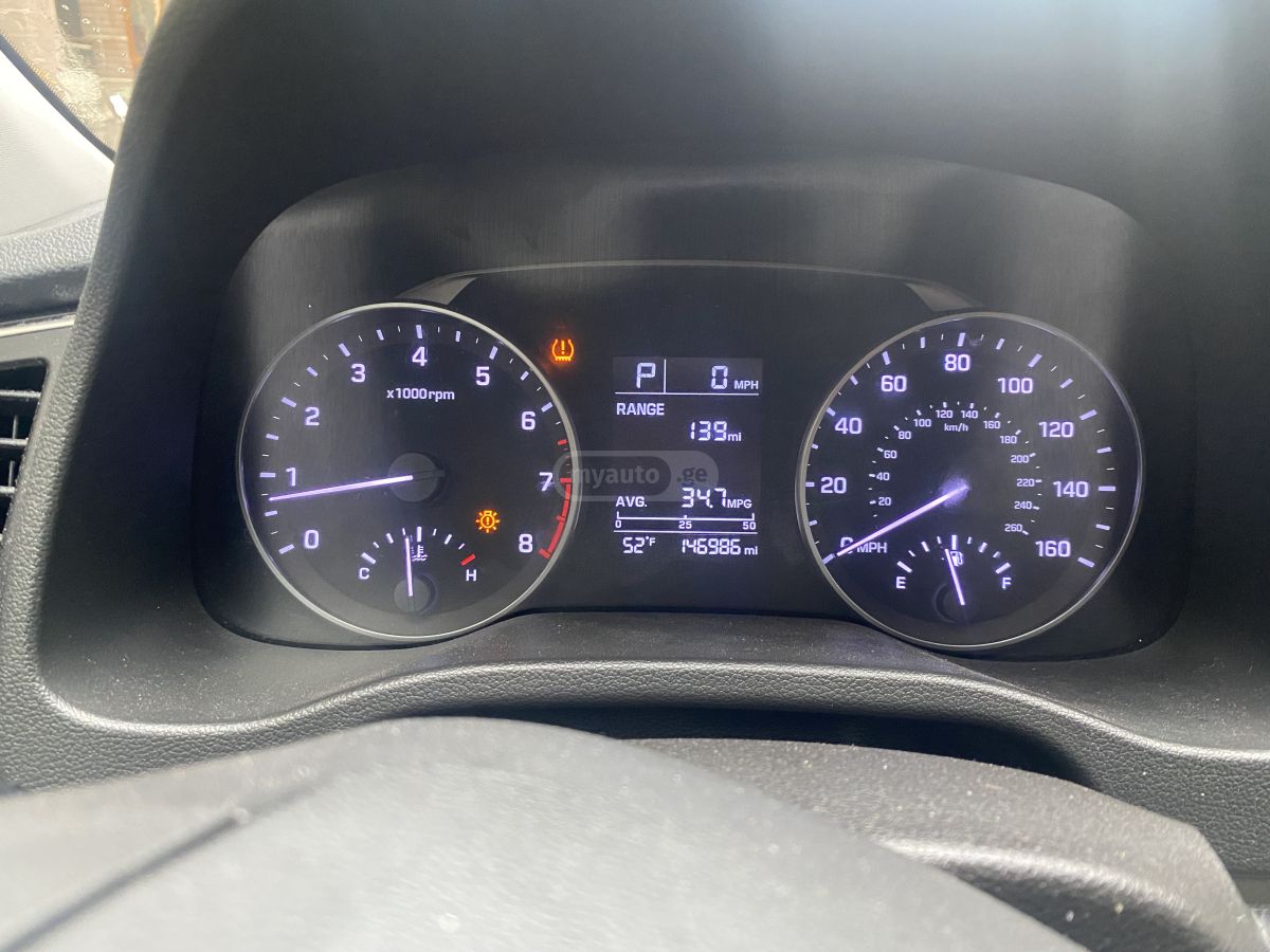 Hyundai Elantra - фото 9