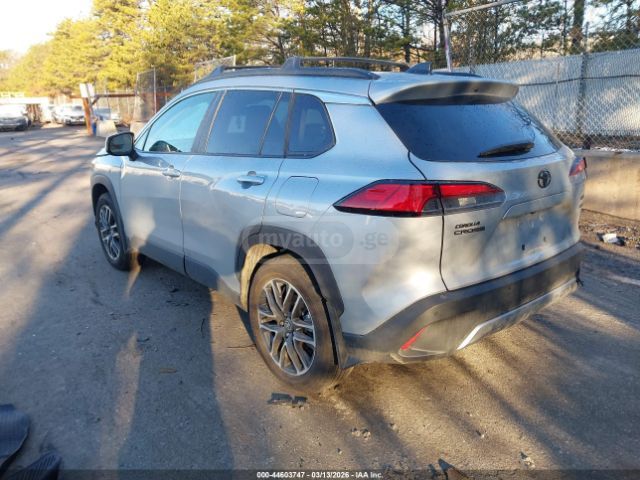 Toyota Corolla cross - фото 4