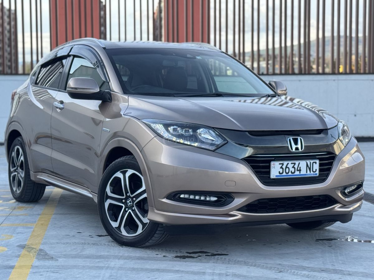 Honda Vezel - фото 1