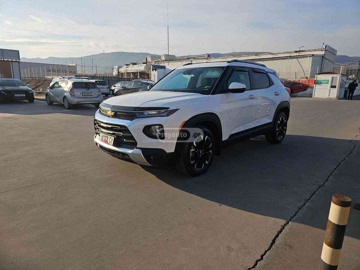 Chevrolet Trailblazer - фото 1
