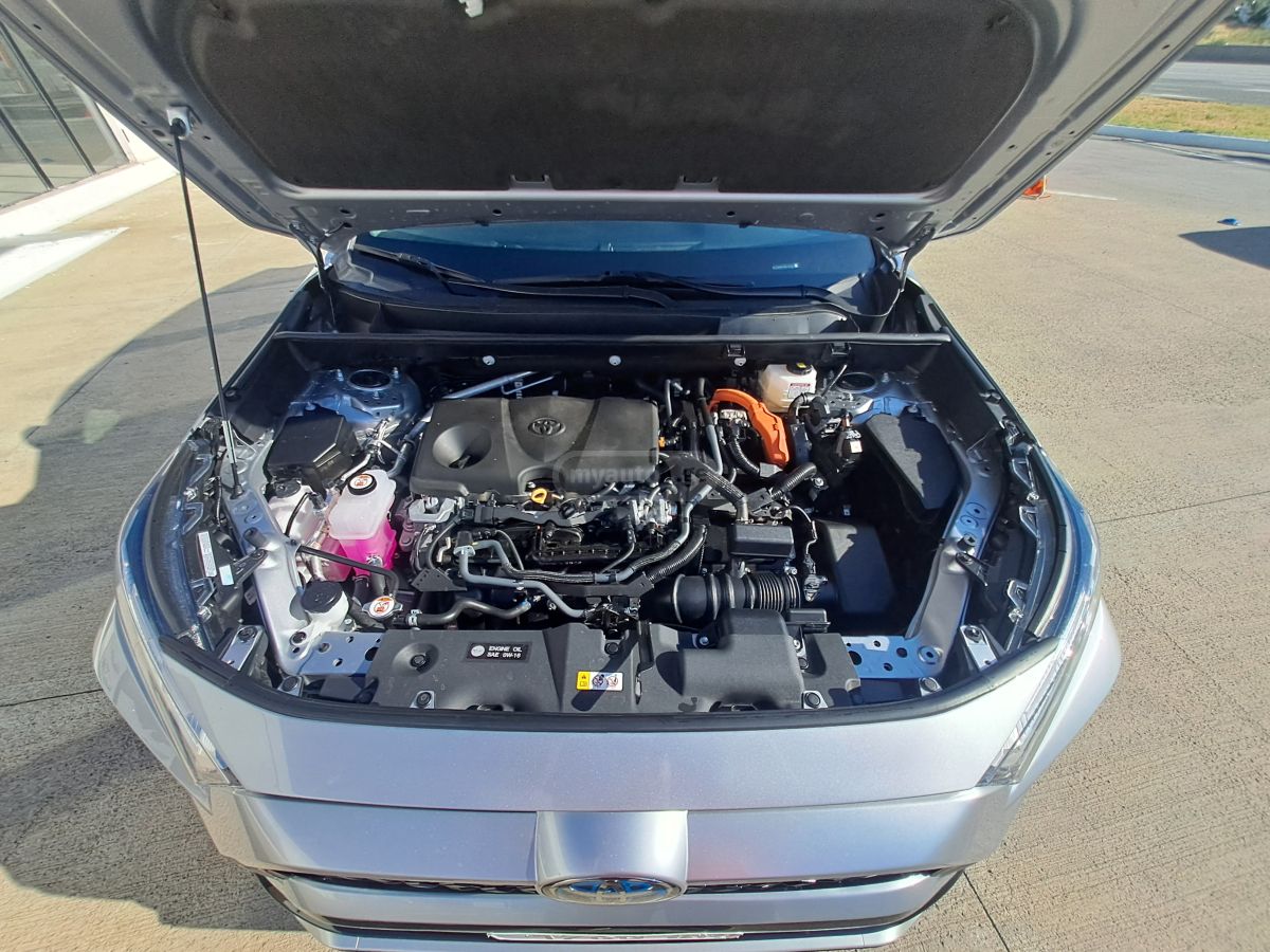 Toyota RAV 4 - фото 11