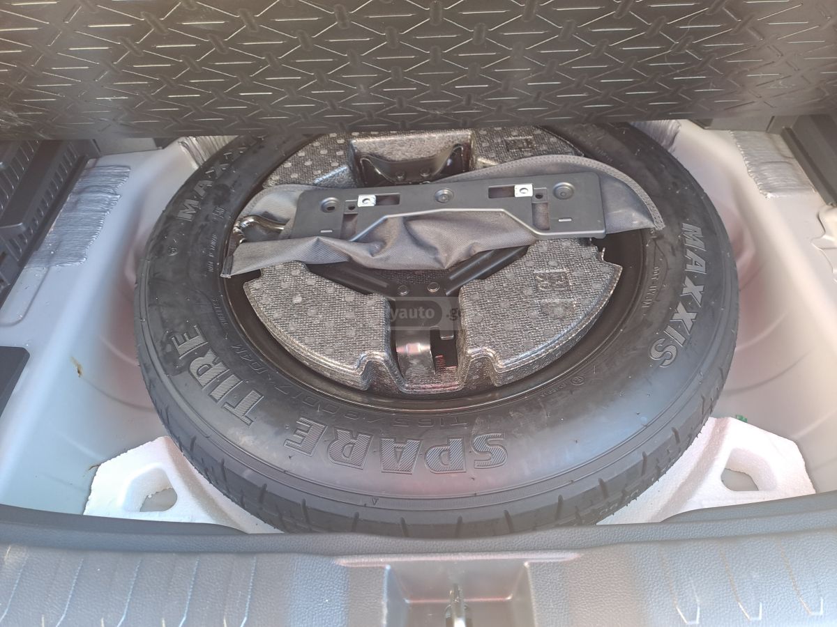 Toyota RAV 4 - фото 14