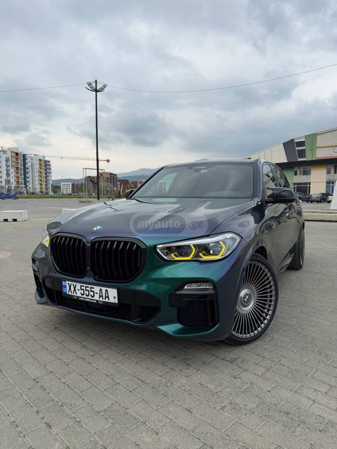 BMW X5 - фото 1