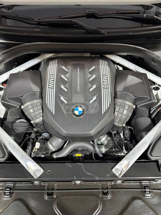 BMW X5 - фото 10