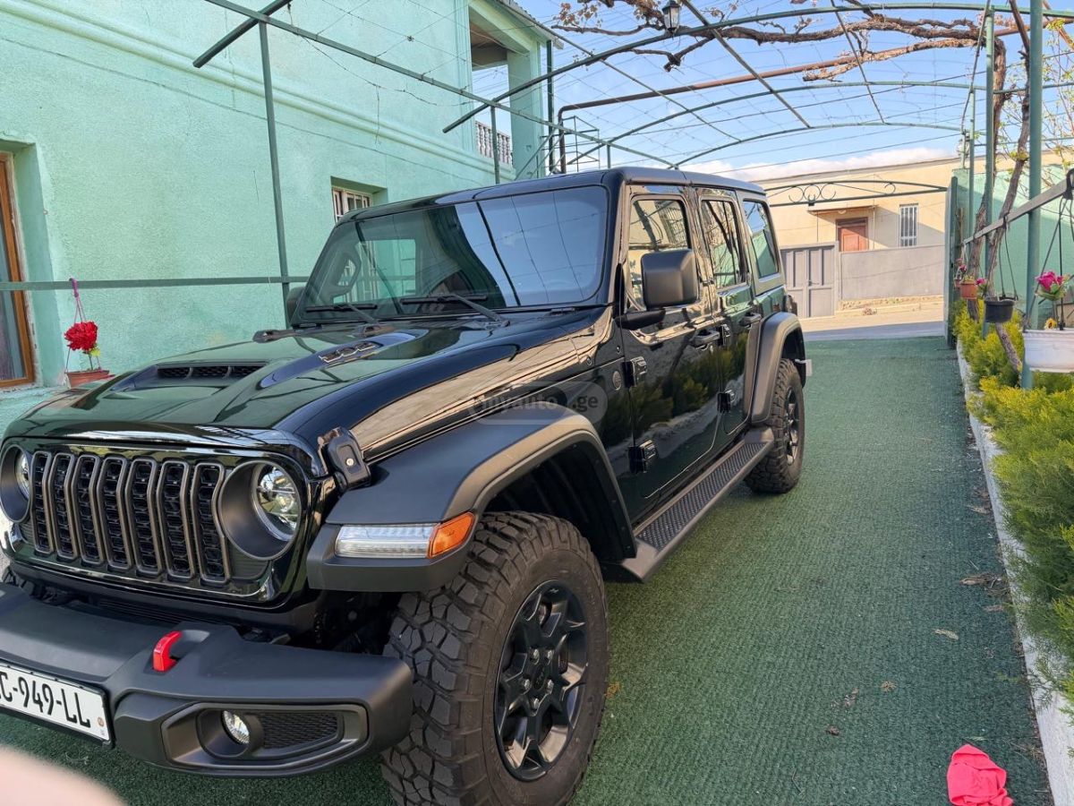 Jeep Wrangler - фото 3