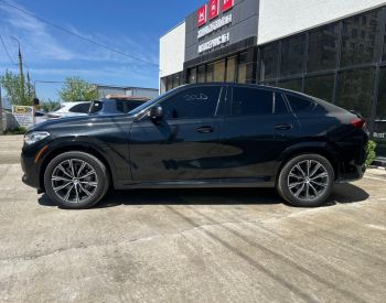 BMWX62021