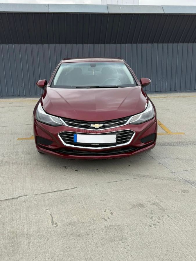 Chevrolet Cruze - фото 1