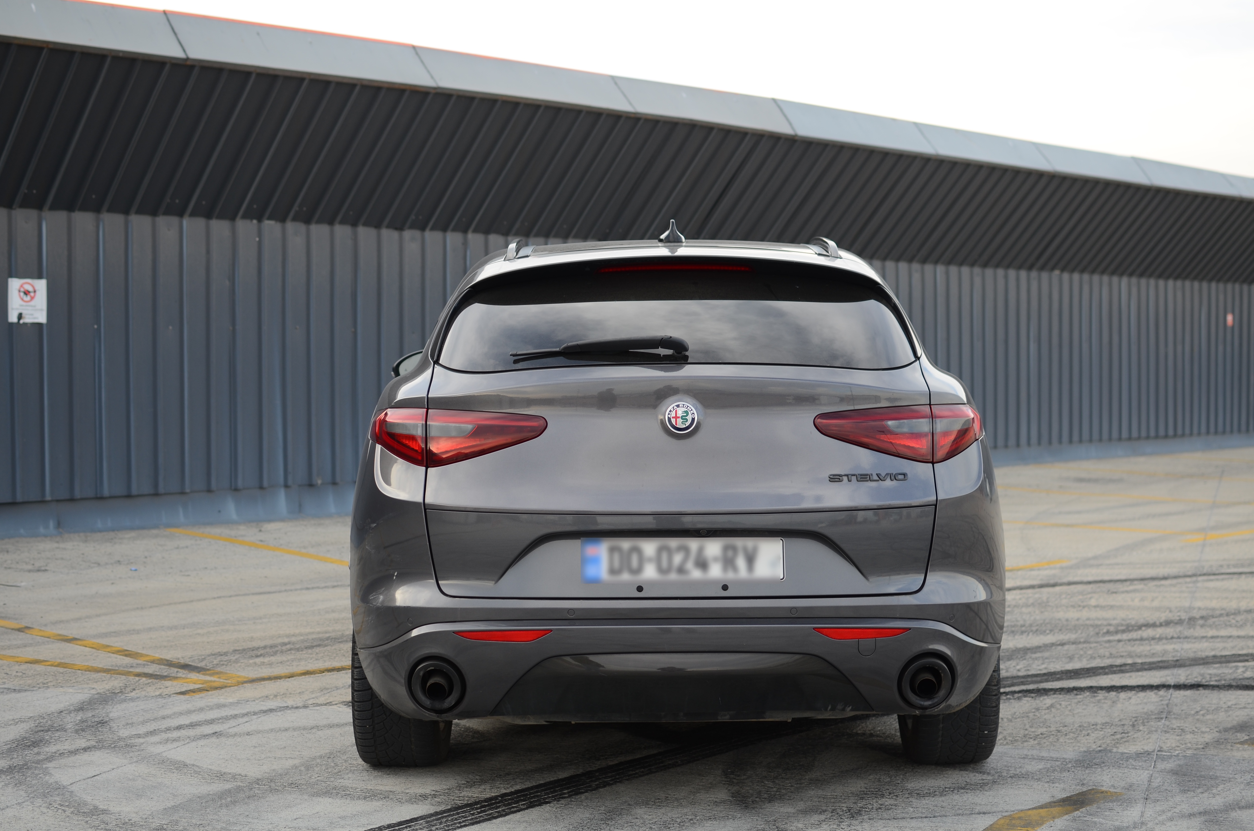 Alfa Romeo Stelvio - фото 2