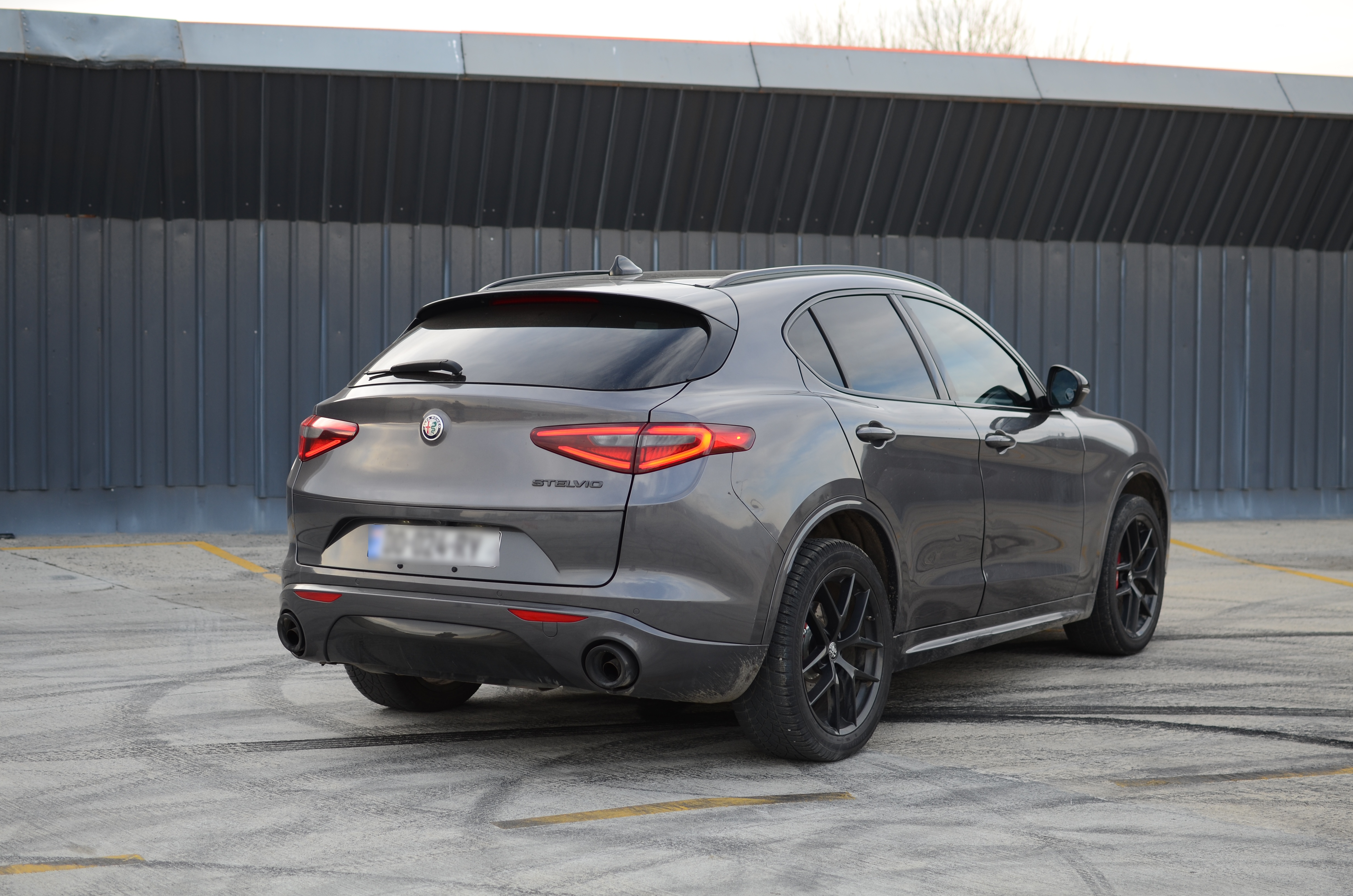 Alfa Romeo Stelvio - фото 3