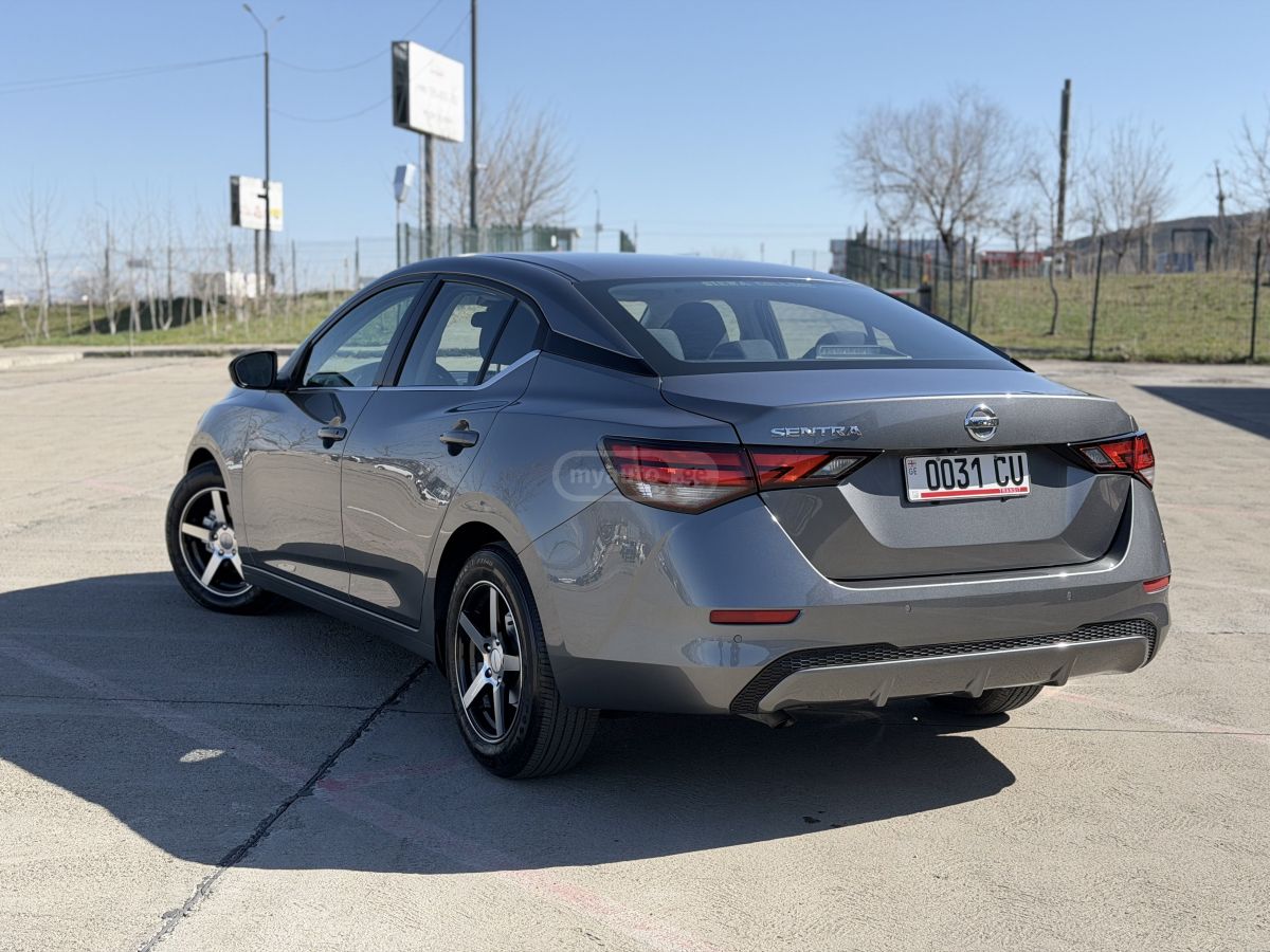 Nissan Sentra 2023 — миниатюра 6