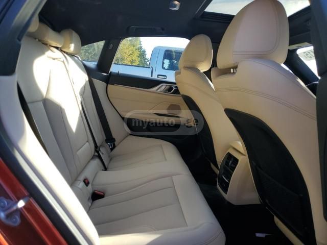 BMW eDrive35 4dr Rear-Wheel Drive — миниатюра 8