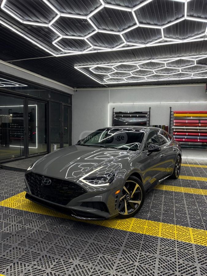 Hyundai Sonata - фото 1